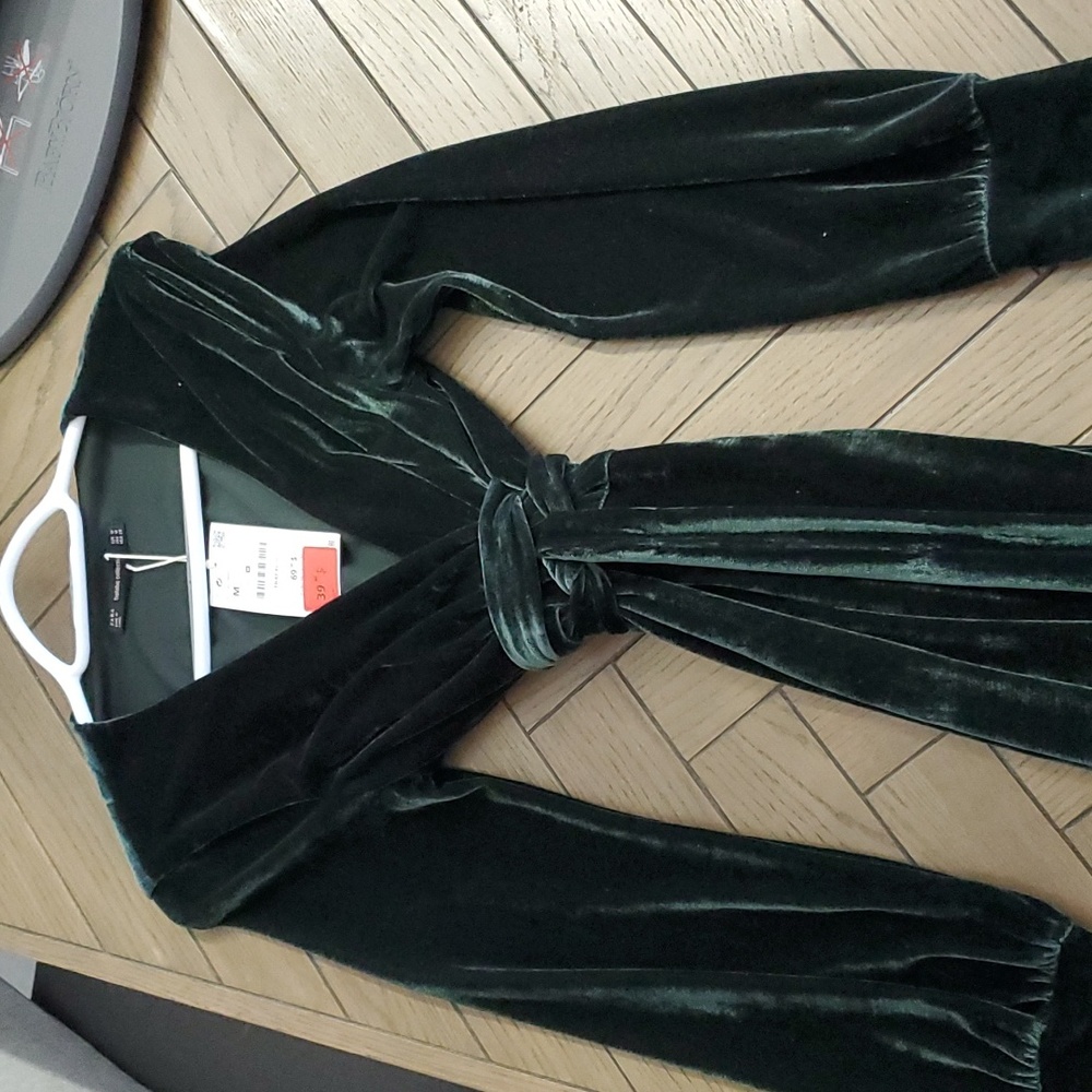 Zara Green Velvet wrap dress